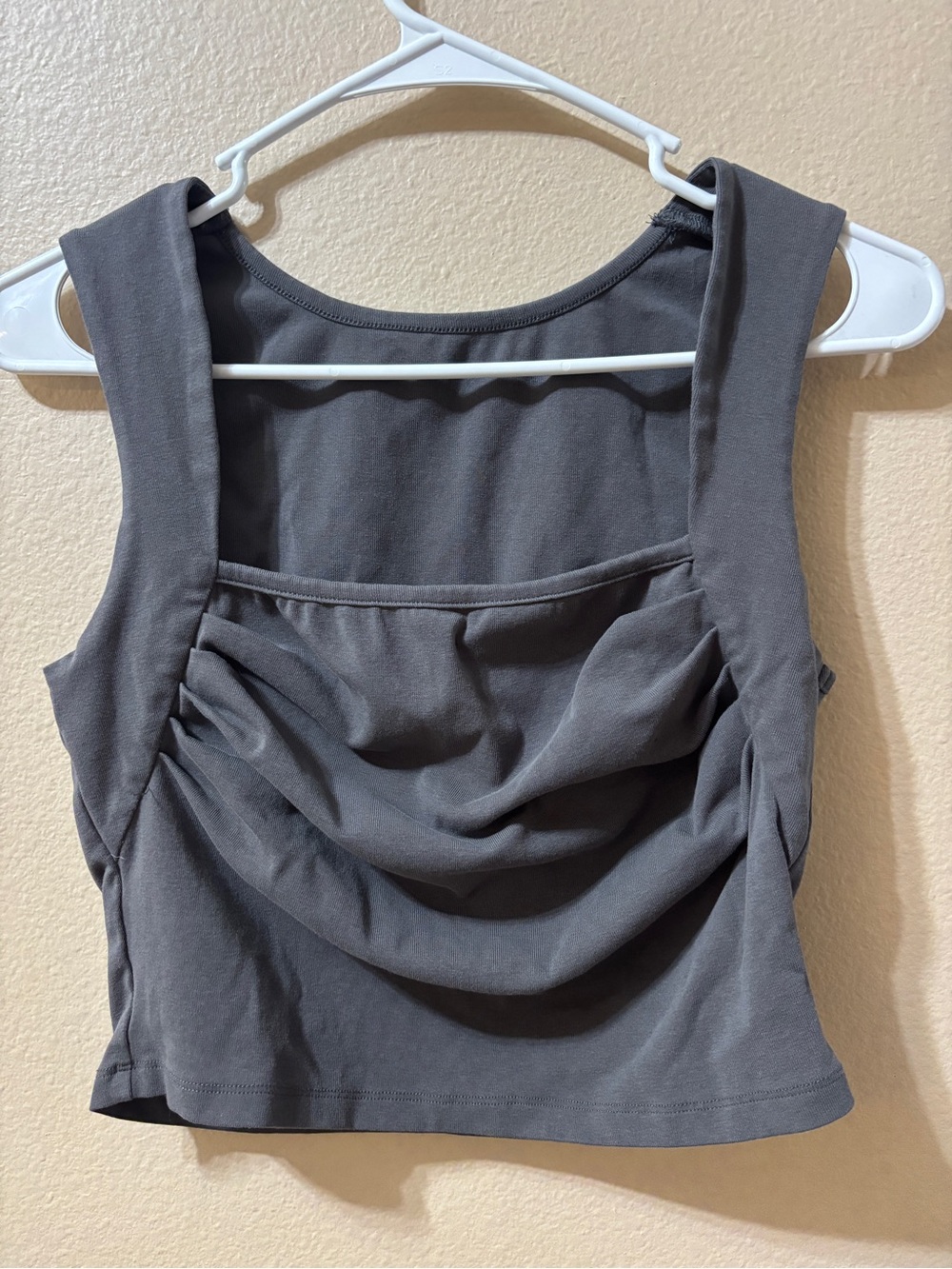Women's Charcoal Gray Ruched Sleeveless Crop Top